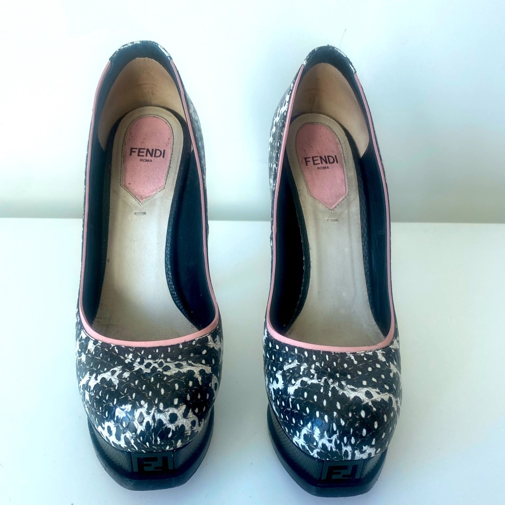 Fendi Pump - image 1